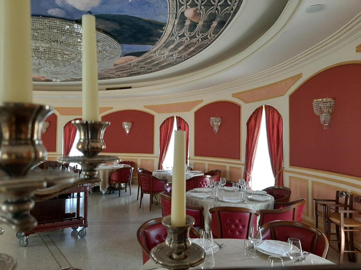 Parco Dei Principi Hotel Роччелла-Ионика Экстерьер фото