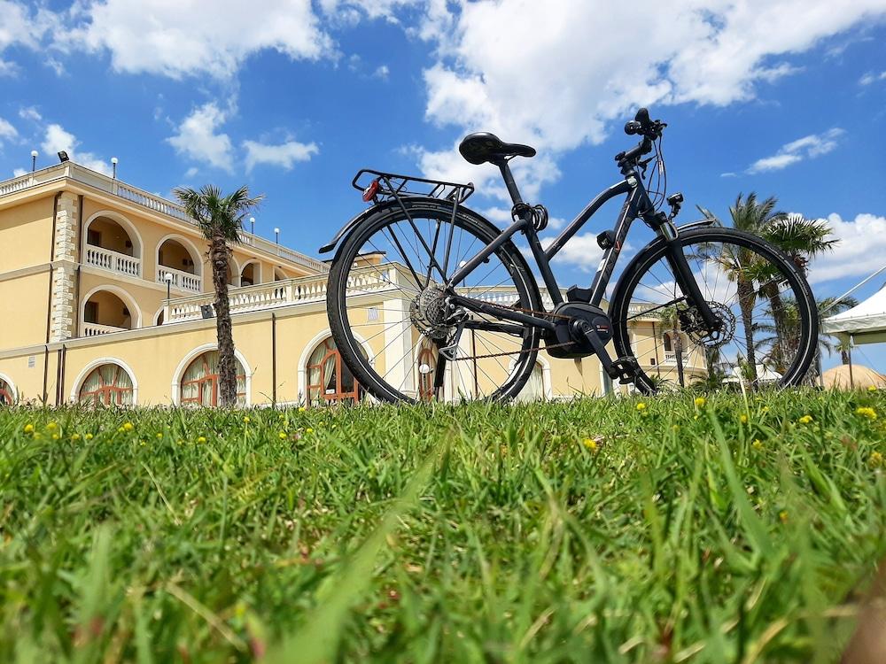 Parco Dei Principi Hotel Роччелла-Ионика Экстерьер фото