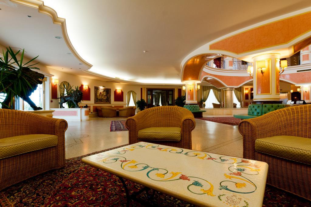 Parco Dei Principi Hotel Роччелла-Ионика Экстерьер фото